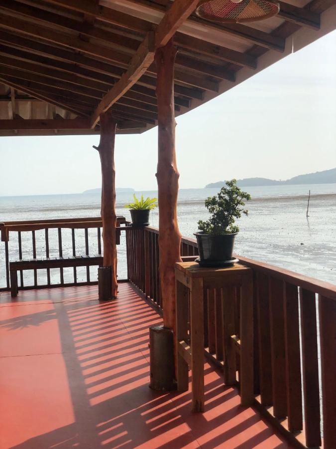 Navareeya House Seaview Ko Lanta エクステリア 写真